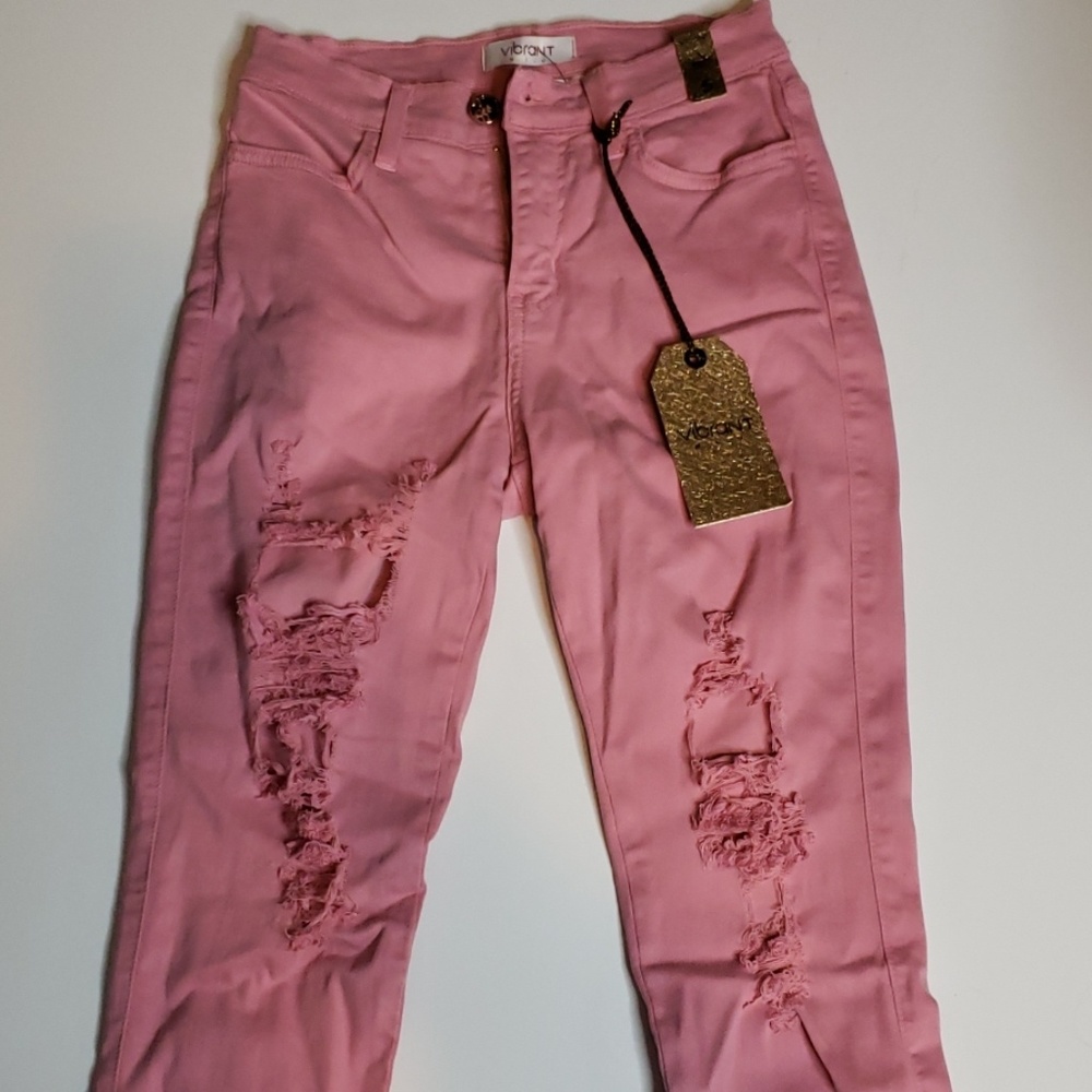 Destroyed colored jean